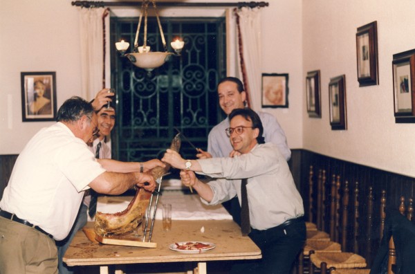 DIRECTORES DE GUIJUELO URB.EL ROLLO CAMPILLO Y LA VELLES EN SAN CARLOS 1990